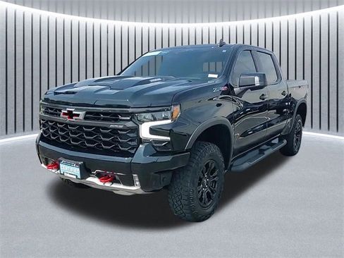 Certified 2024 Chevrolet Silverado 1500 ZR2 image 9