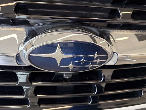 Used 2024 Subaru Ascent Touring AWD/4WD image 32