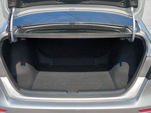 Used 2025 Honda Accord Sport image 6