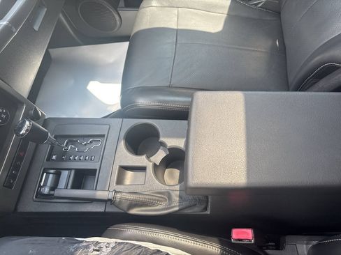 Used 2012 Jeep Liberty Sport AWD/4WD image 24