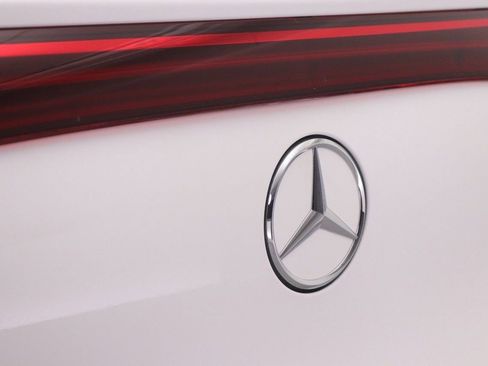 Certified 2023 Mercedes-Benz EQS 450+ SUV image 23