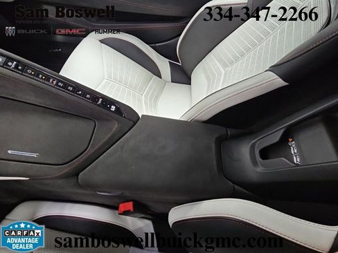 Used 2023 Chevrolet Corvette Stingray Premium Cpe w/ Z51 Performance Package RWD image 21