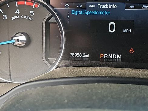 Used 2021 Ford F250 Lariat w/ Chrome Package image 18