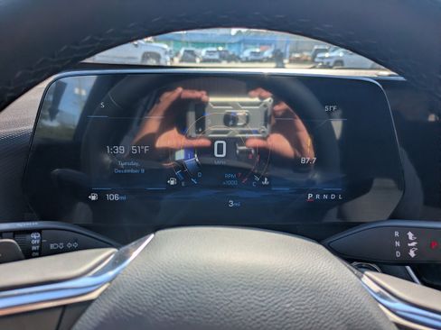 New 2026 Chevrolet Equinox LT w/ Safety and Technology Package image 27