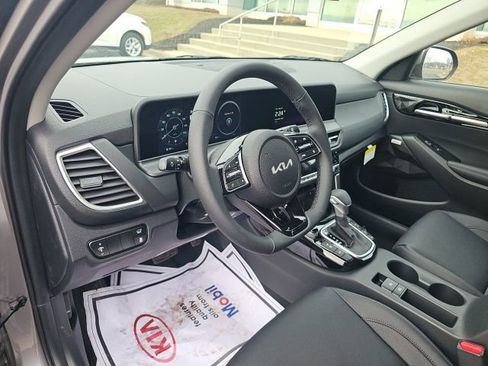 New 2026 Kia Seltos SX w/ SX Sunroof Package AWD/4WD image 9