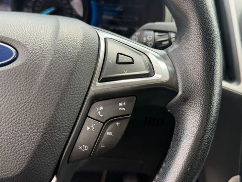 Used 2023 Ford Edge SEL AWD/4WD image 19
