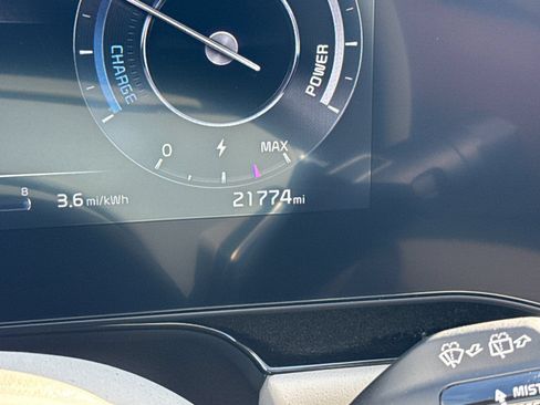 Used 2023 Kia Niro Wind FWD image 27