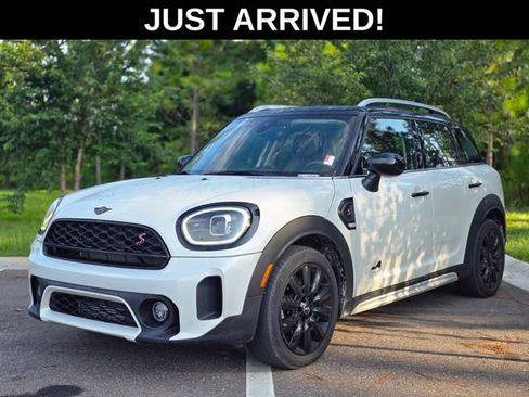 Used 2023 MINI Cooper Countryman S w/ Signature Upholstery Package AWD/4WD image 1