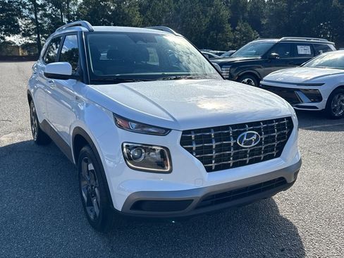 New 2026 Hyundai Venue SEL image 7