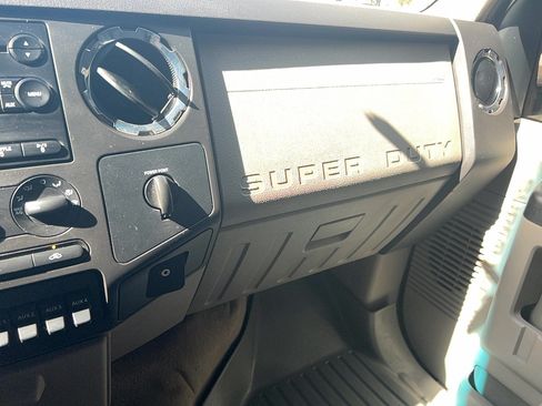 Used 2008 Ford F250 FX4 AWD/4WD image 41