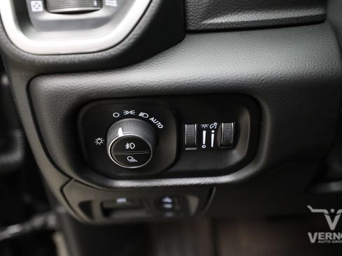 New 2026 RAM 1500 Lone Star AWD/4WD image 16