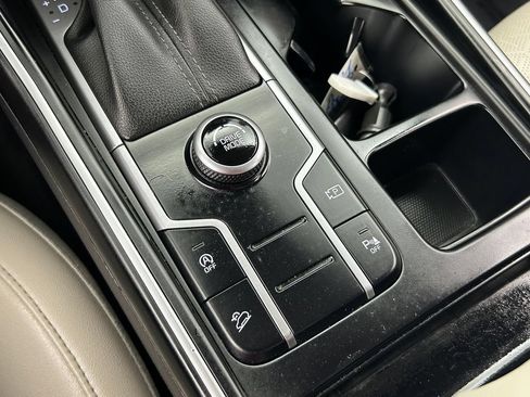 Used 2023 Kia Sorento S FWD image 35