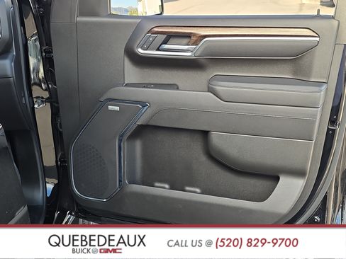 Used 2025 GMC Sierra 1500 Elevation w/ Elevation Premium Package AWD/4WD image 31