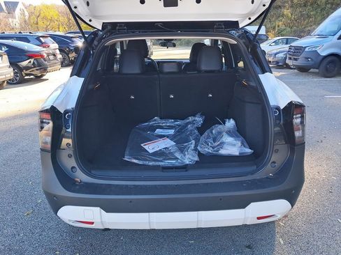 New 2026 Nissan Kicks SR w/ SR Premium Package AWD/4WD image 24