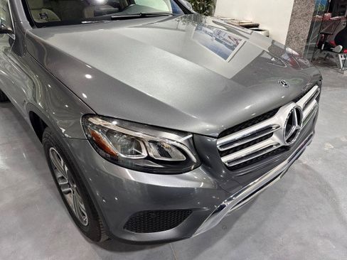 Used 2018 Mercedes-Benz GLC 300 w/ Multimedia Package image 31