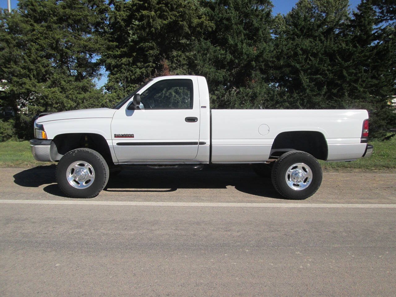 Used 2001 Dodge Ram 2500 Truck 4x4 Regular Cab image 25