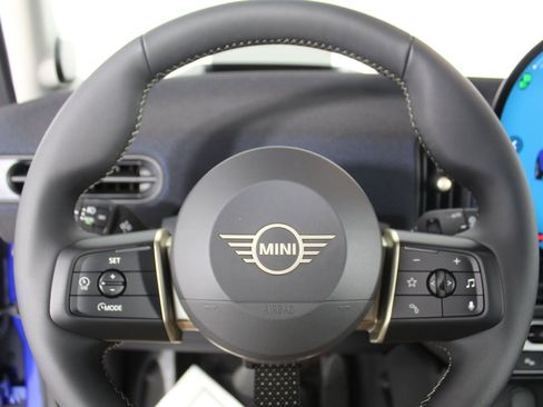 New 2025 MINI Cooper S image 14