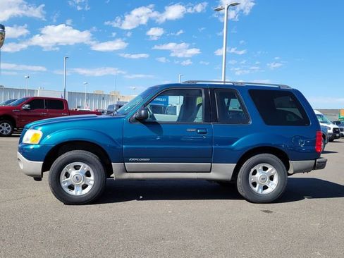 Used 2001 Ford Explorer Sport AWD/4WD image 2