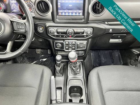 Used 2022 Jeep Wrangler Unlimited Sport AWD/4WD image 10