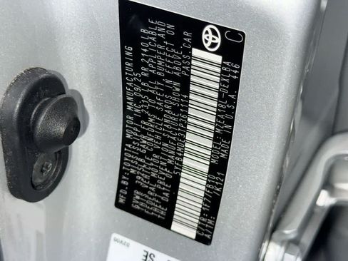 Used 2026 Toyota Corolla LE FWD image 29