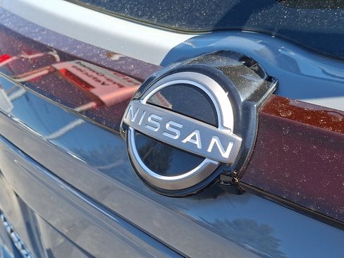 Certified 2023 Nissan Kicks SR FWD image 29