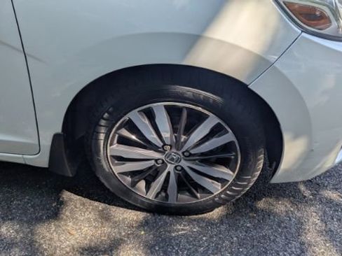 Used 2016 Honda Fit EX-L image 11