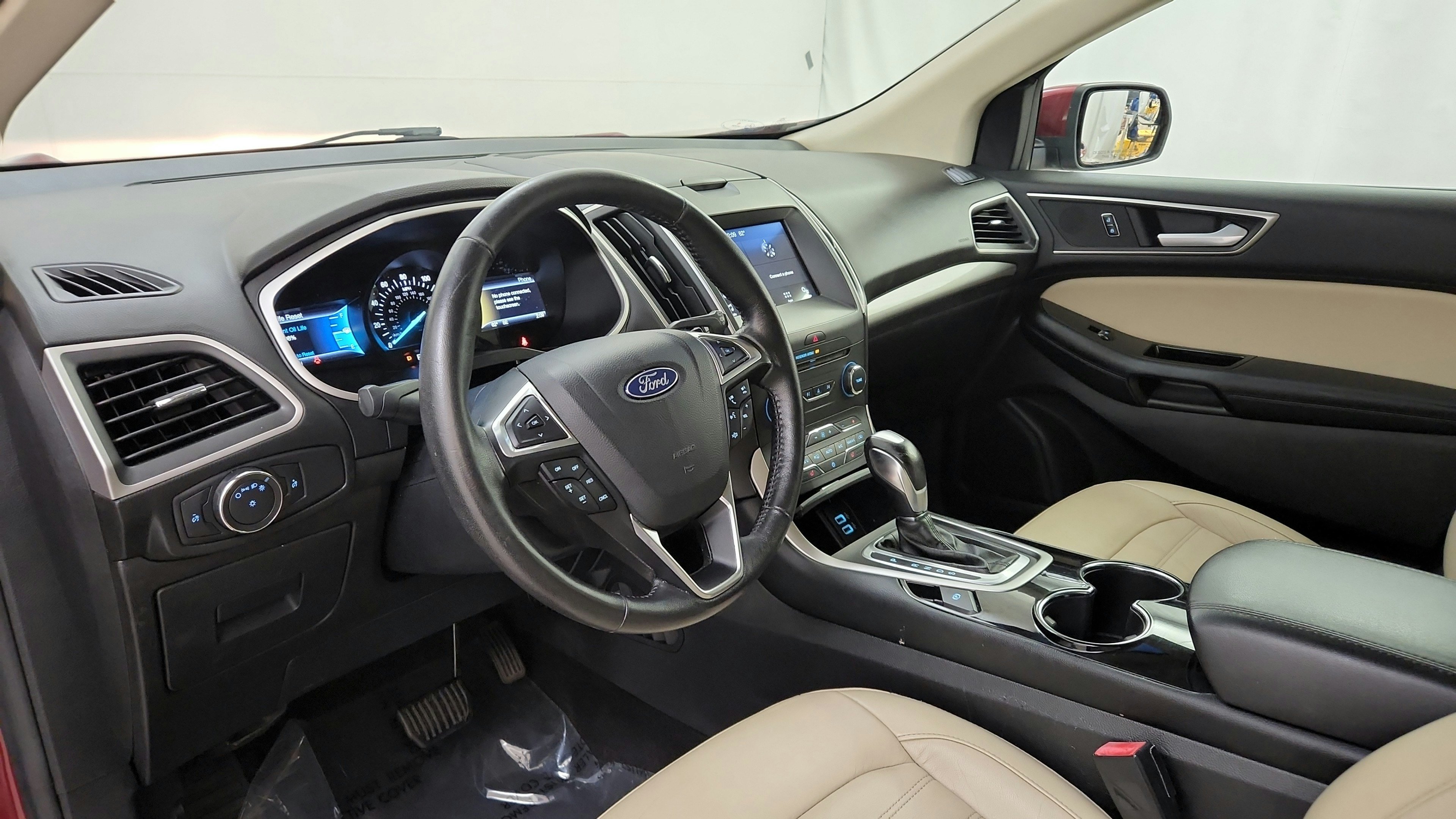 Used 2016 Ford Edge SEL w/ Equipment Group 201A AWD/4WD image 16