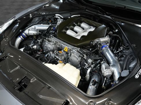 Used 2009 Nissan GT-R Premium image 46