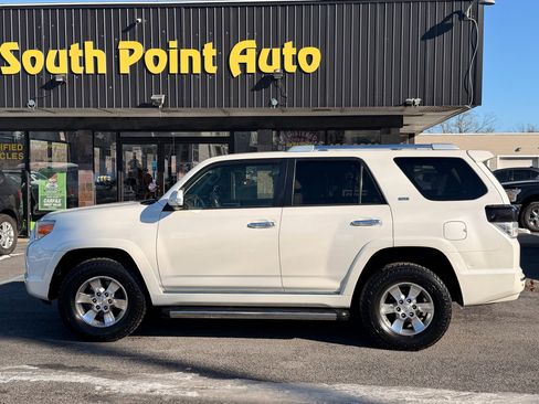 Used 2012 Toyota 4Runner SR5 image 8