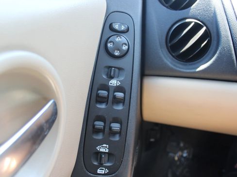 Used 2007 Pontiac Grand Prix FWD image 17