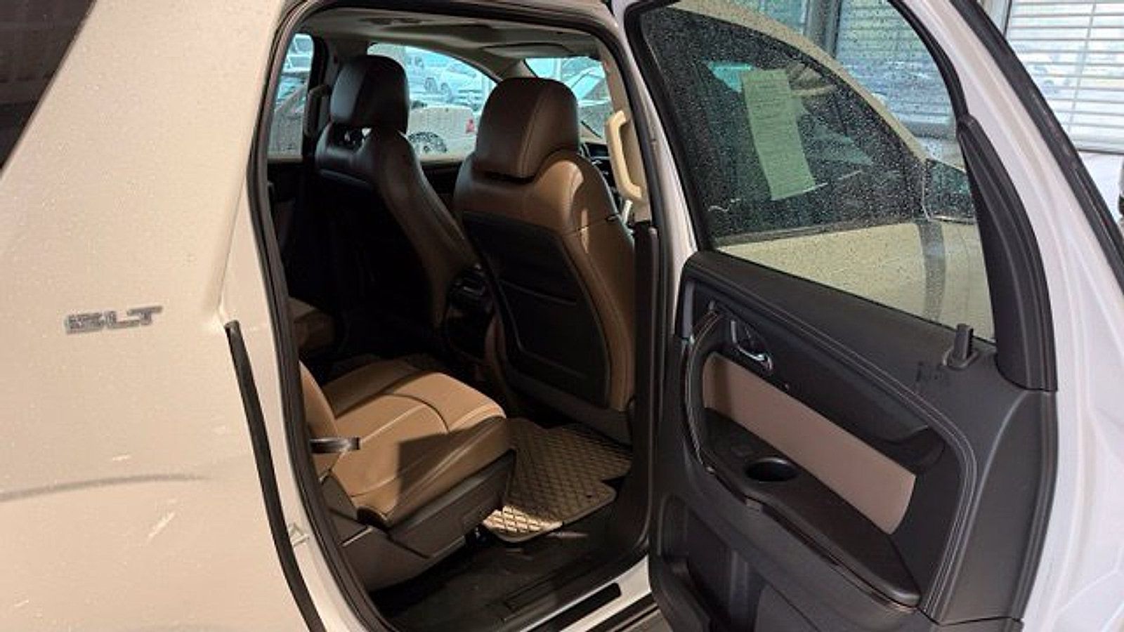 Used 2017 GMC Acadia Limited SLT AWD/4WD image 11