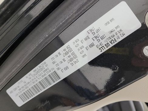 Used 2019 Dodge Grand Caravan SXT image 33