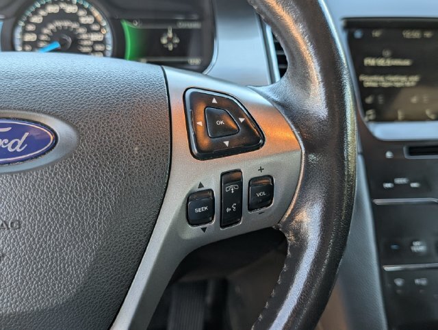 Used 2016 Ford Taurus SEL w/ Equipment Group 201A FWD image 23