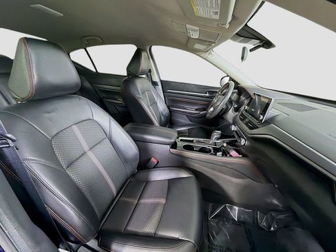 Used 2023 Nissan Altima 2.5 SR image 27