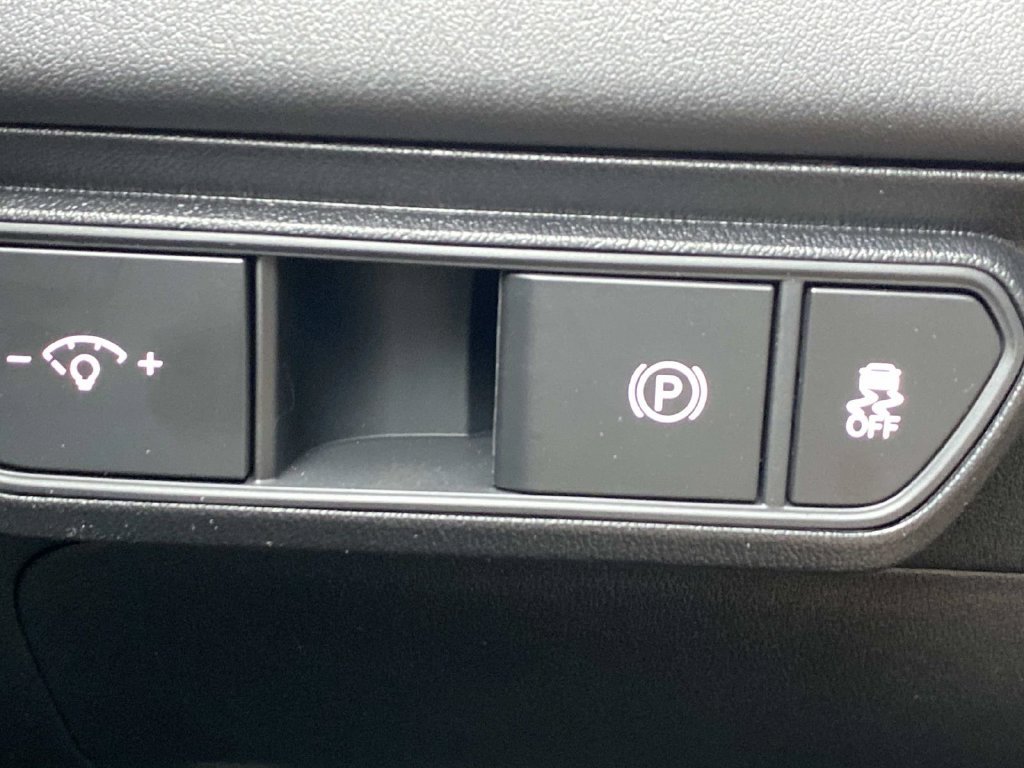 New 2026 Kia K4 FWD image 13