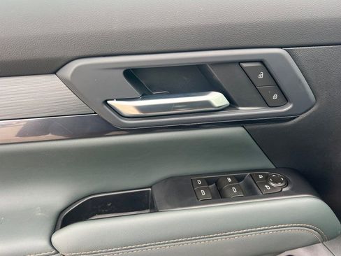 New 2026 GMC Terrain AT4 AWD/4WD image 8