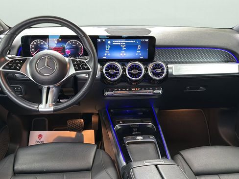 Used 2024 Mercedes-Benz GLB 250 image 21