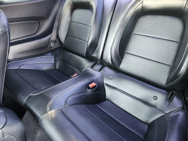 Used 2019 Ford Mustang GT Premium w/ GT Performance Package RWD image 27