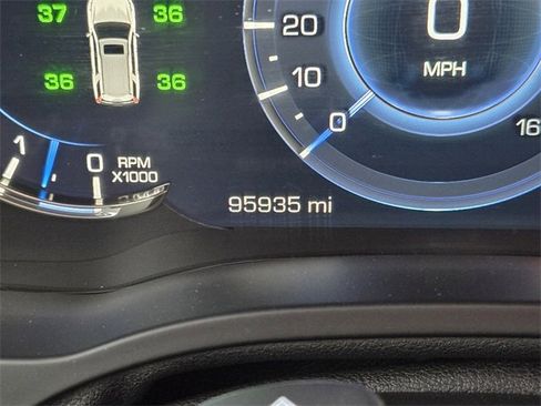 Used 2018 Cadillac Escalade ESV Platinum image 6