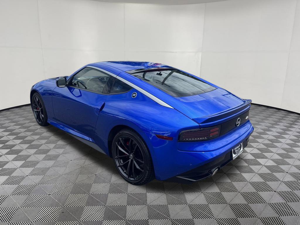 Used 2025 Nissan Z Performance w/ Floor Mat Package RWD image 8