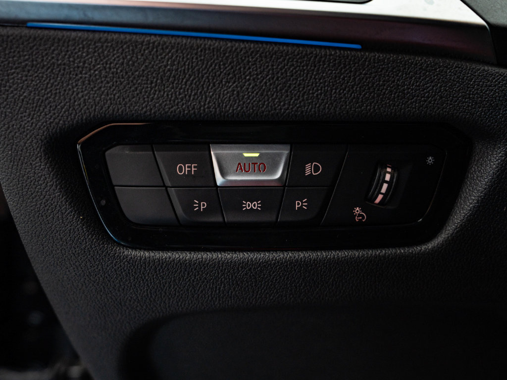 Used 2023 BMW i4 eDrive35 w/ Premium Package RWD image 43