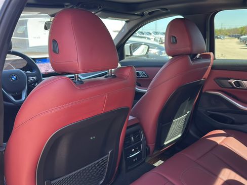 Certified 2023 BMW 330i Base w/ Premium Package image 18