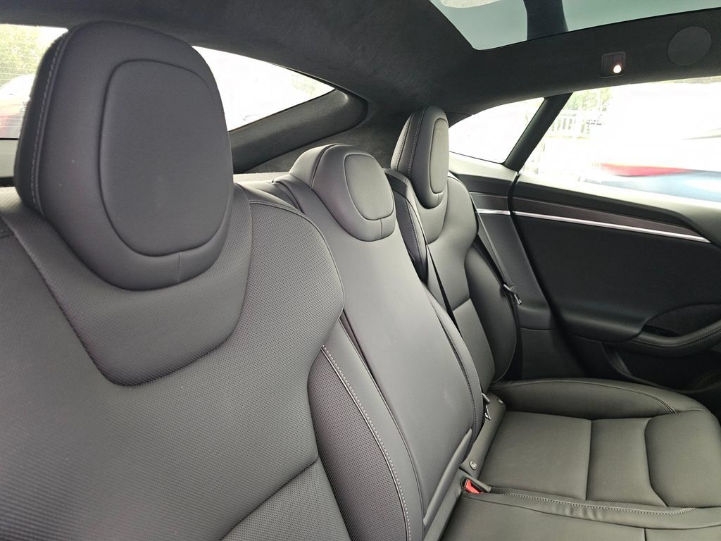 Used 2022 Tesla Model S Plaid AWD/4WD image 14