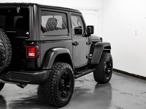 Used 2019 Jeep Wrangler Sport AWD/4WD image 11
