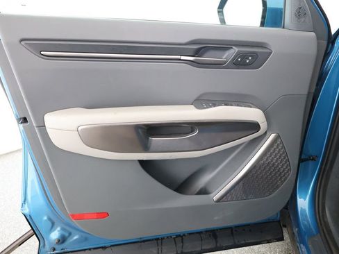 Used 2024 Kia EV9 Wind image 11