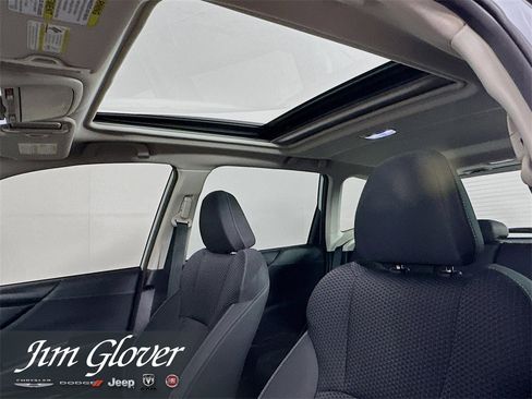 Used 2022 Subaru Forester Premium image 22