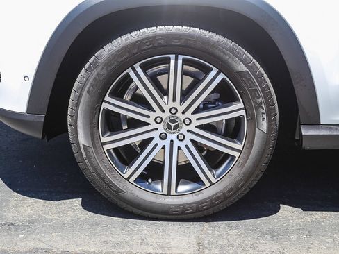 Certified 2024 Mercedes-Benz GLE 350 4MATIC image 9