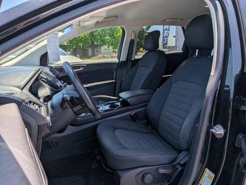 Used 2015 Ford Edge SE w/ Cargo Accessory Package FWD image 13