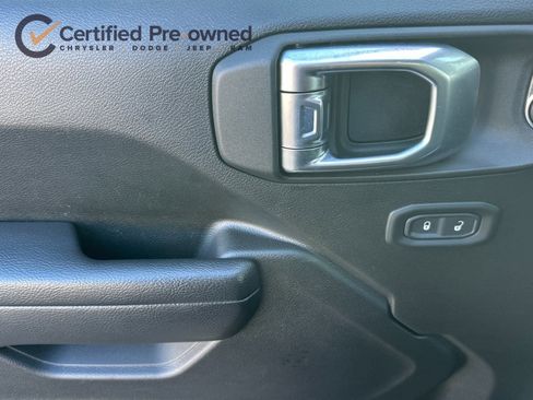 Certified 2022 Jeep Wrangler Sport S image 12