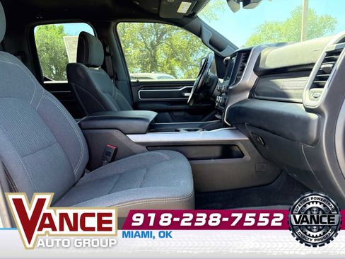 Used 2023 RAM 1500 Big Horn AWD/4WD image 19